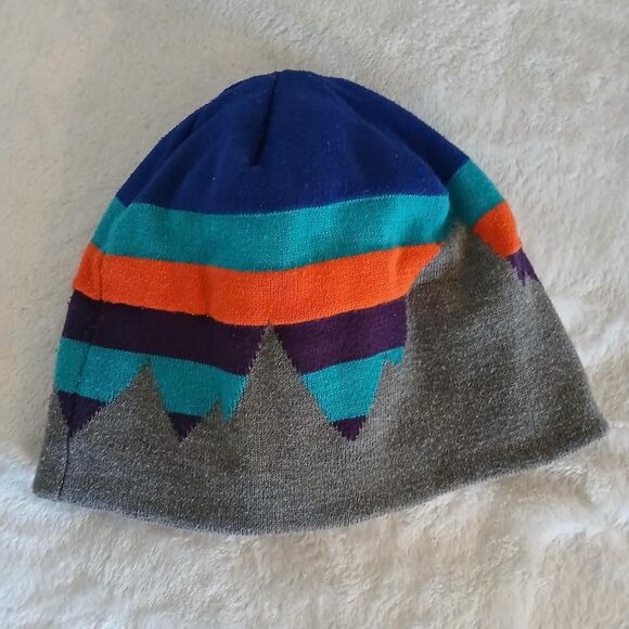 Patagonia Mount Fitz Roy print striped beanie kids youth one size fits all - Picture 3 of 4